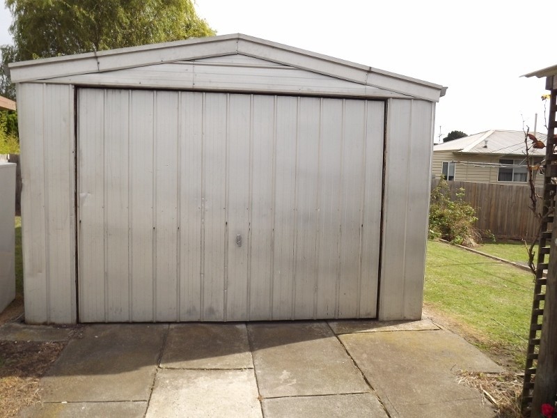 1 Drew Street, Moe VIC 3825