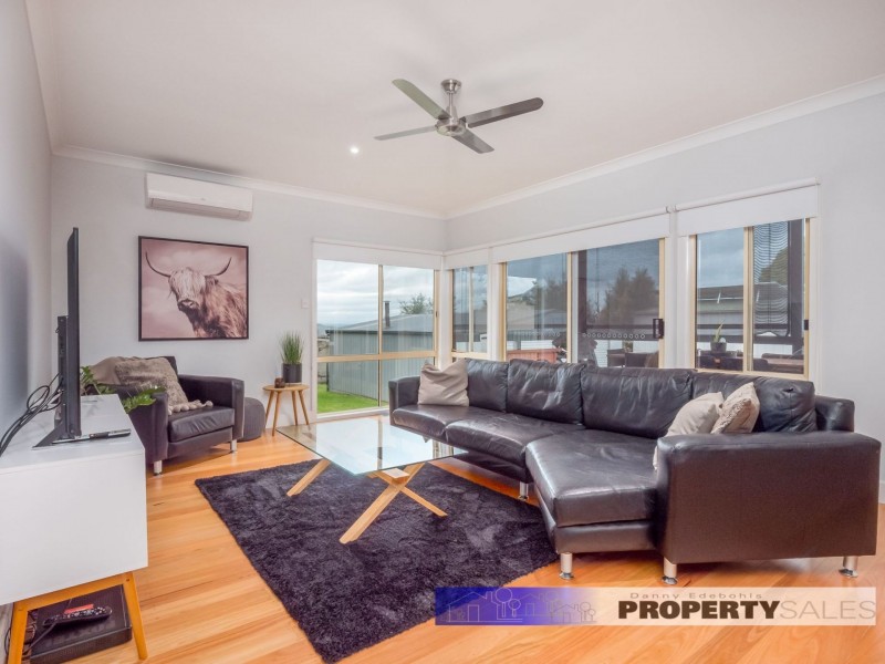 27 Durham Road, Newborough VIC 3825