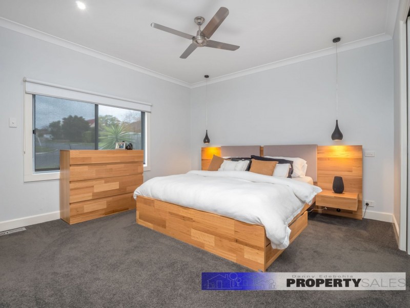 27 Durham Road, Newborough VIC 3825