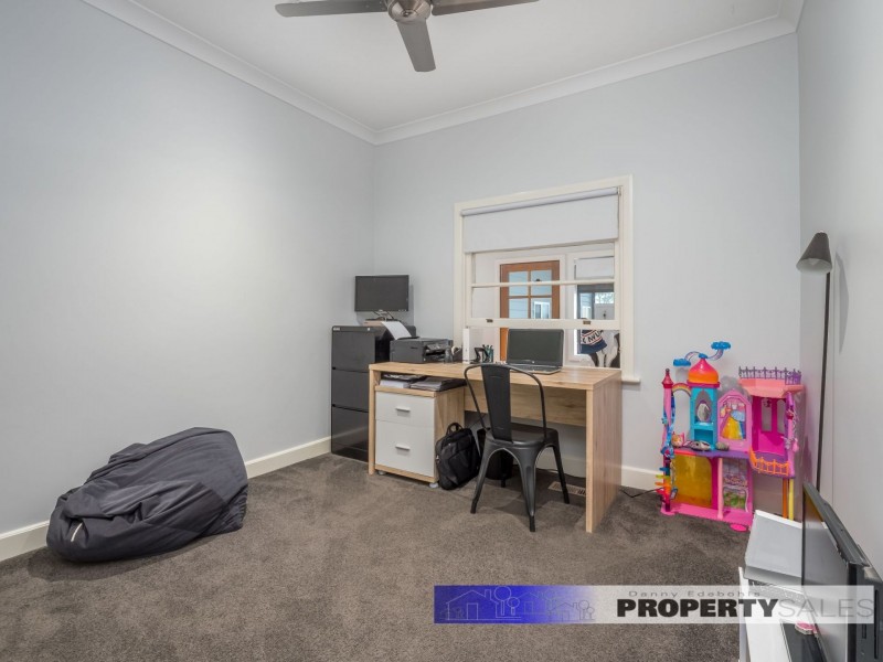 27 Durham Road, Newborough VIC 3825