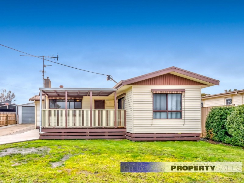 12 Retford Street, Newborough VIC 3825