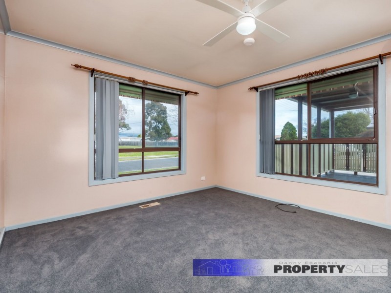 12 Retford Street, Newborough VIC 3825