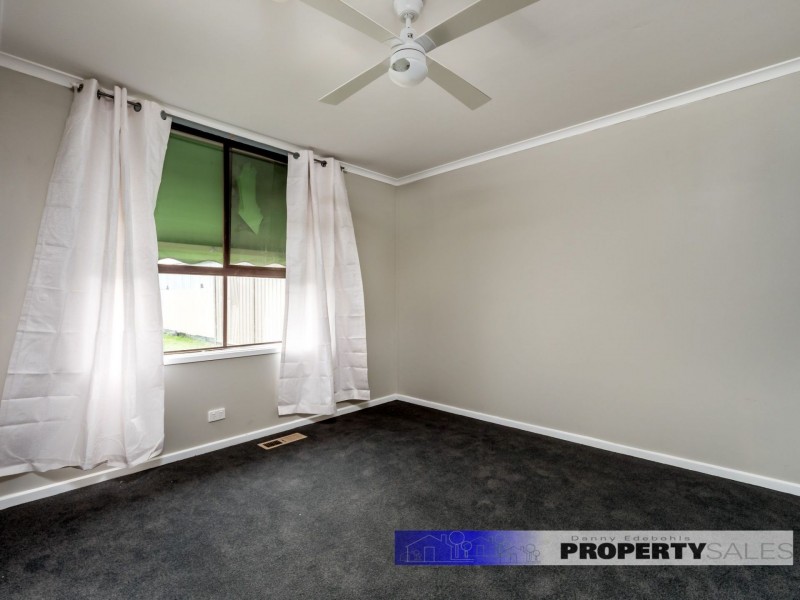 12 Retford Street, Newborough VIC 3825