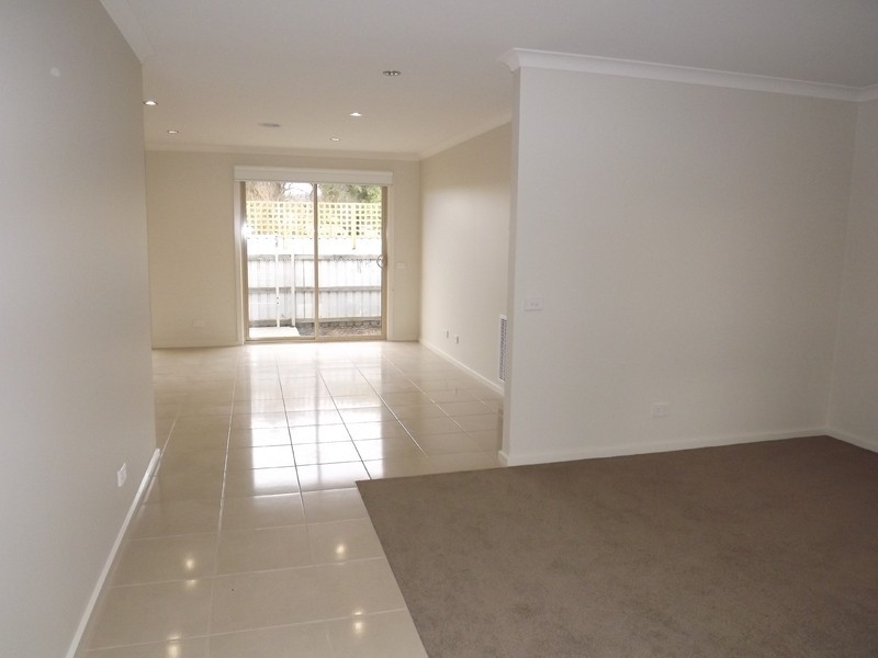 99 Hennessey Street, Moe VIC 3825