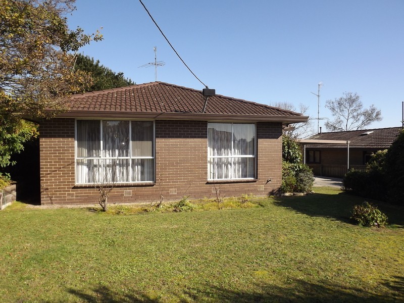 77 Shanahan Parade, Newborough VIC 3825