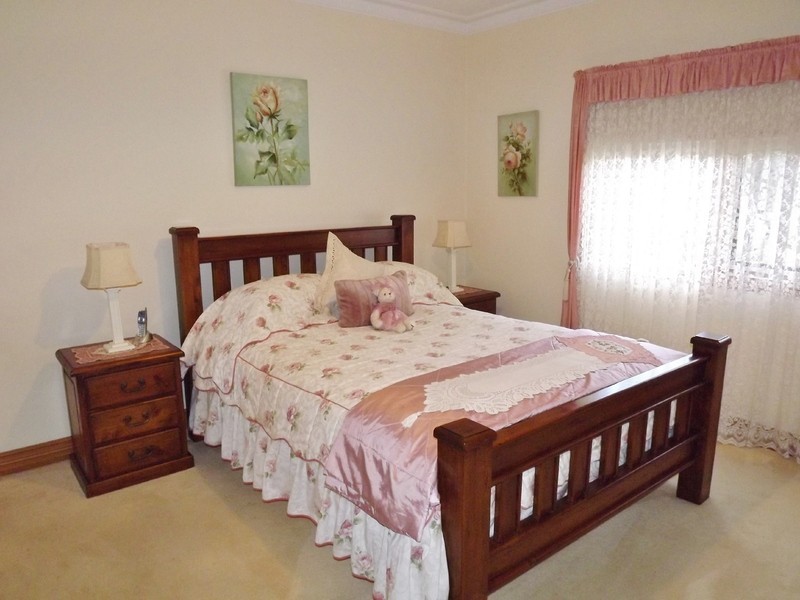 21 Delbridge Drive, Moe South VIC 3825
