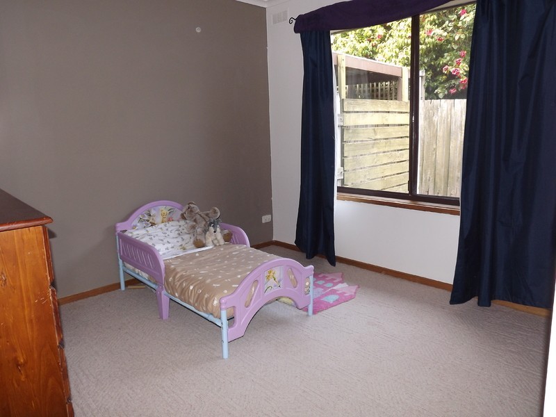 3/21  William Street, Newborough VIC 3825