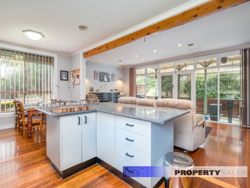 16 Burrage Street, Moe VIC 3825