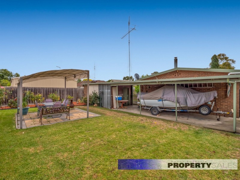 16 Burrage Street, Moe VIC 3825