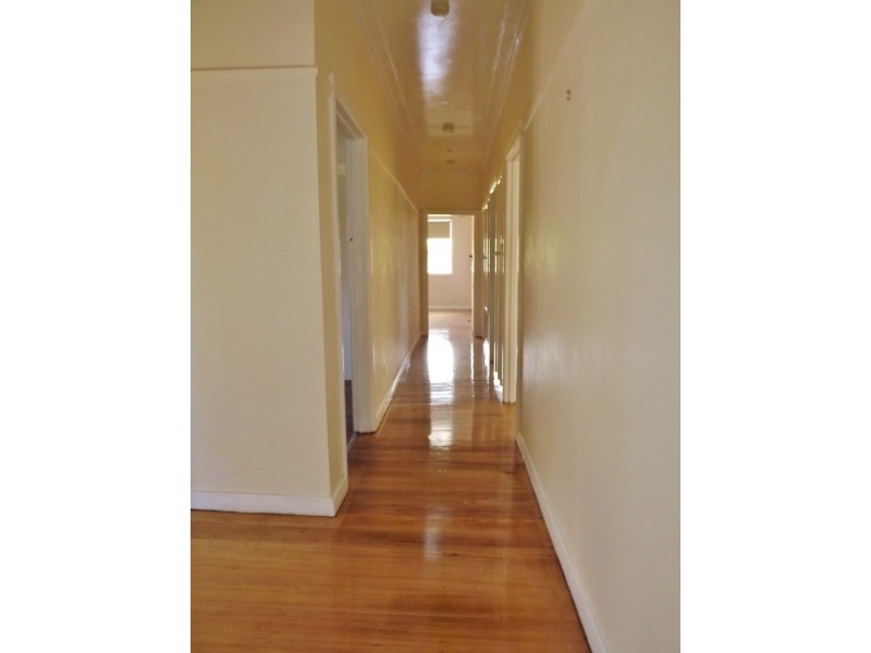 32 Murray Road, Newborough VIC 3825