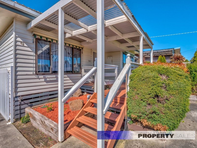 52 Shanahan Parade, Newborough VIC 3825