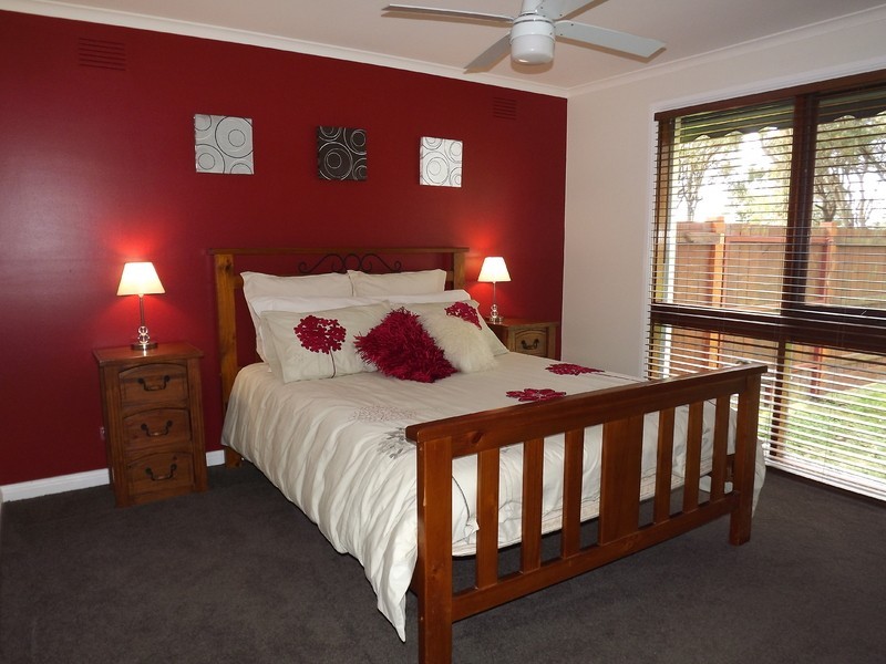 7 Frys Track, Newborough VIC 3825