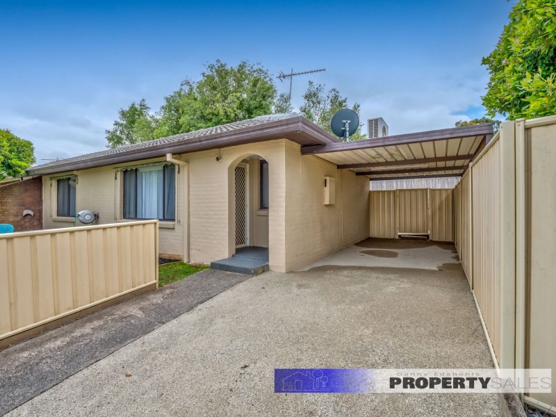unit 3/2 Joy Street, Newborough VIC 3825
