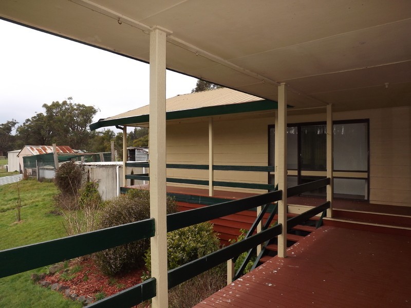 106 Thalloo Road, Tanjil South VIC 3825