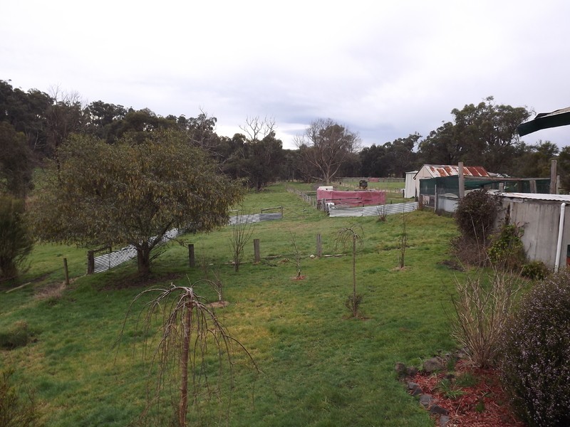 106 Thalloo Road, Tanjil South VIC 3825