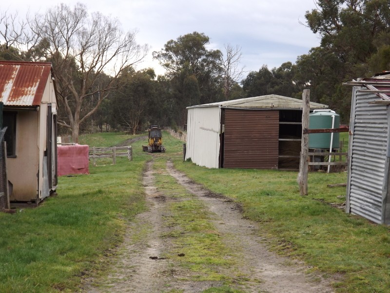 106 Thalloo Road, Tanjil South VIC 3825