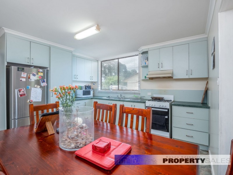 33 Truscott Road, Moe VIC 3825
