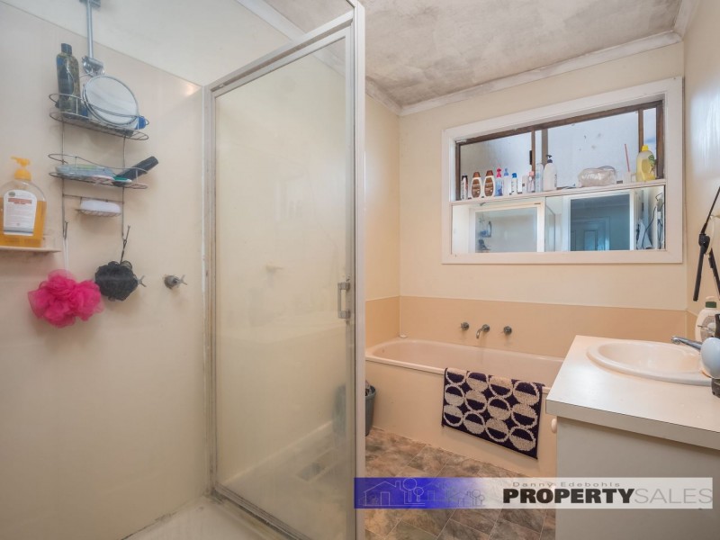 33 Truscott Road, Moe VIC 3825