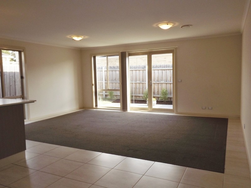 Unit 6/35-37 Monash Road, Newborough VIC 3825