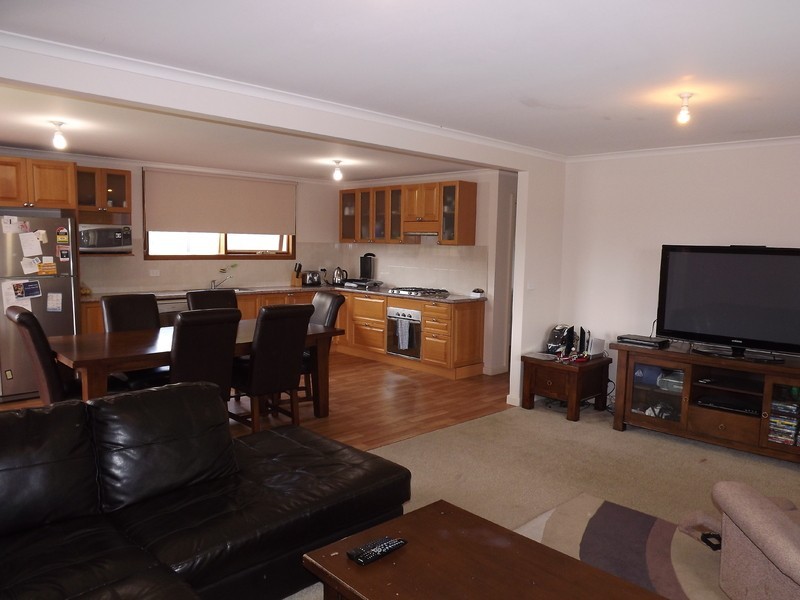 4 Boolarra Avenue, Newborough VIC 3825