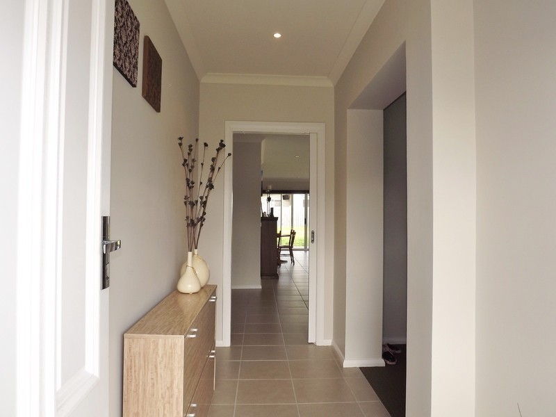 19 Hawker Street, Moe VIC 3825