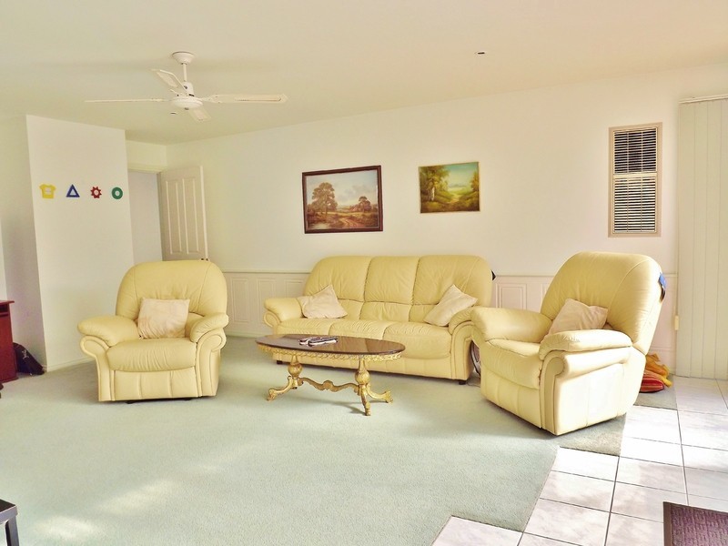 2 Kennedy Court, Newborough VIC 3825