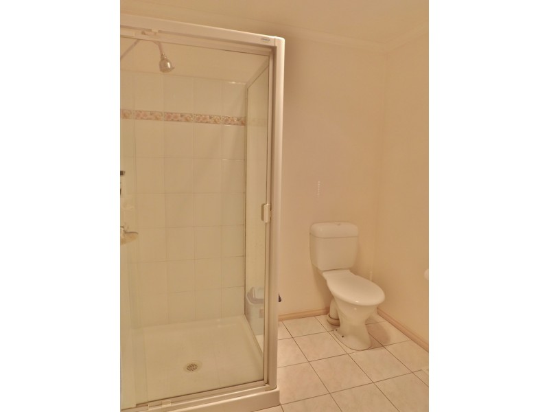 2 Kennedy Court, Newborough VIC 3825