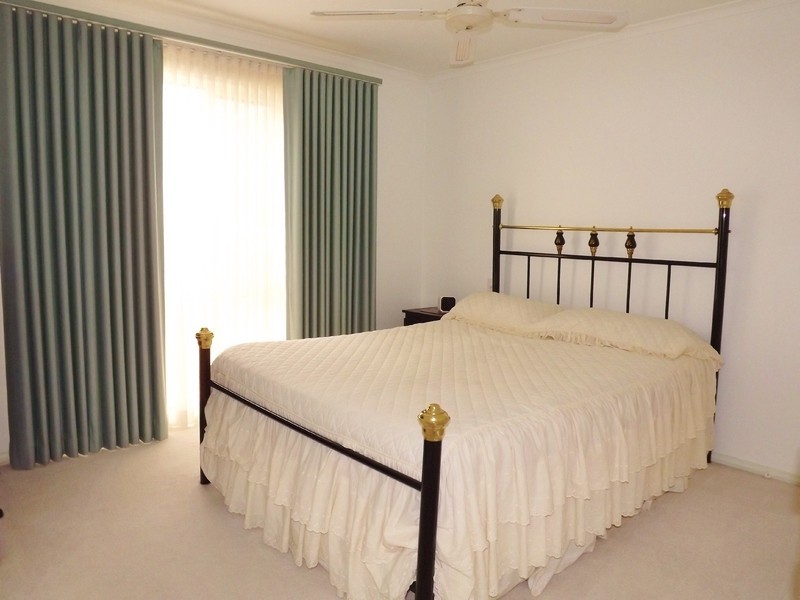 2 Kennedy Court, Newborough VIC 3825