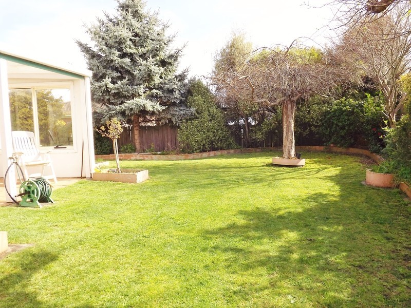 2 Kennedy Court, Newborough VIC 3825