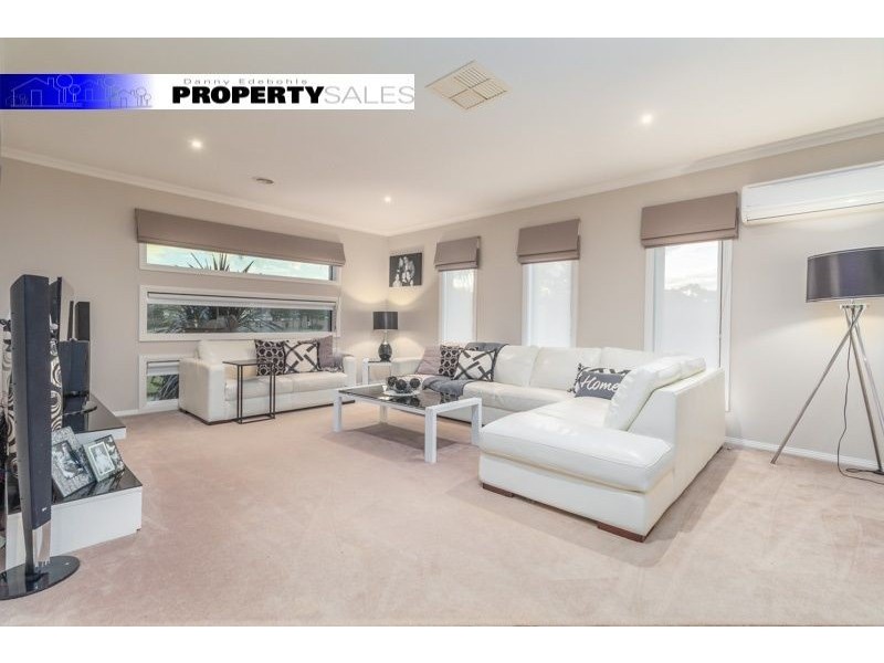 1 Shelton Street, Newborough VIC 3825