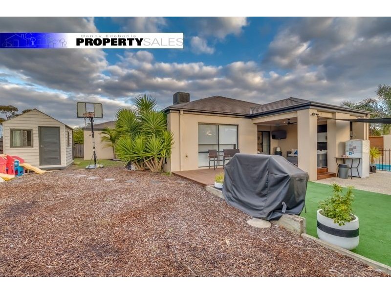 1 Shelton Street, Newborough VIC 3825