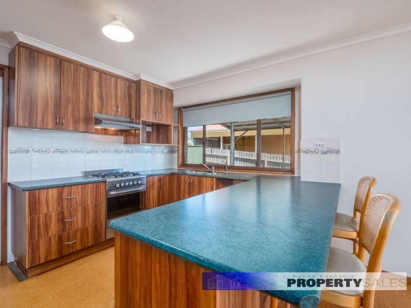 19 Scorpio Drive, Moe VIC 3825