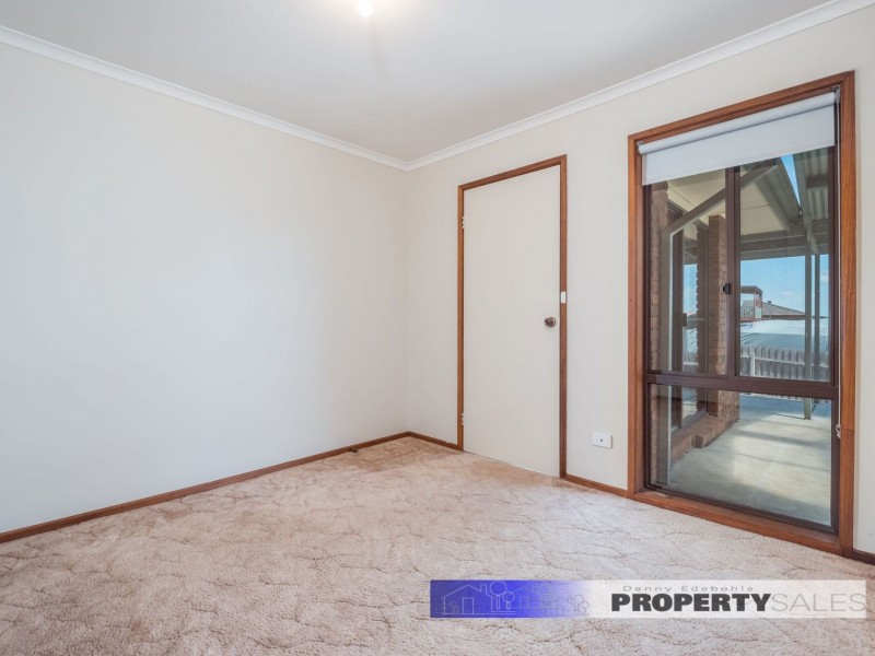 19 Scorpio Drive, Moe VIC 3825
