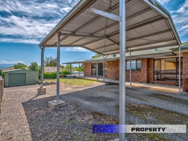 19 Scorpio Drive, Moe VIC 3825