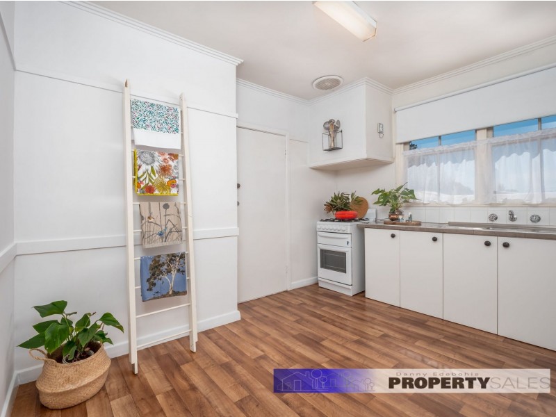 52 Service Road, Moe VIC 3825