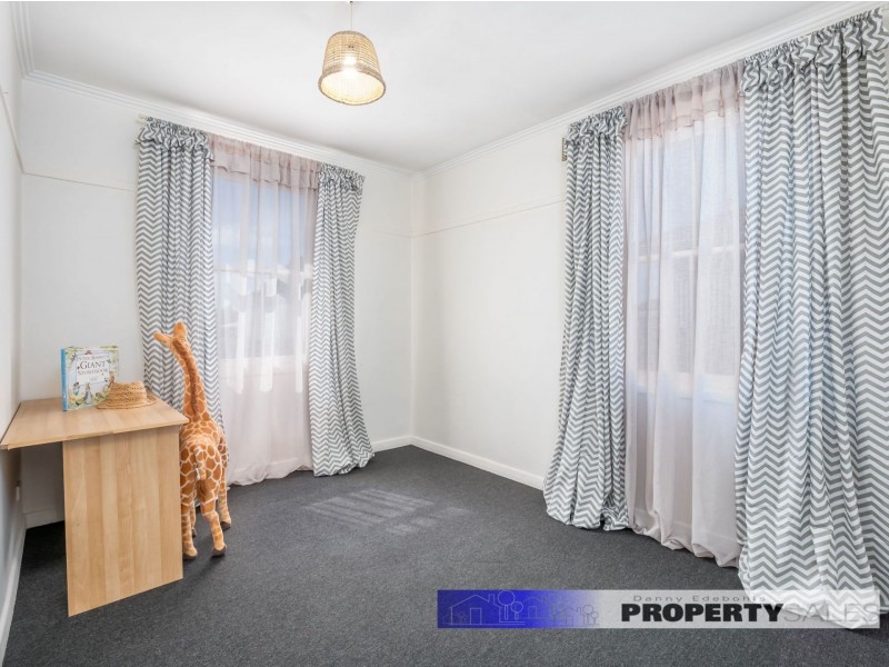 52 Service Road, Moe VIC 3825