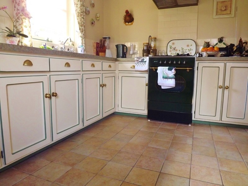 9  Avon Court, Newborough VIC 3825