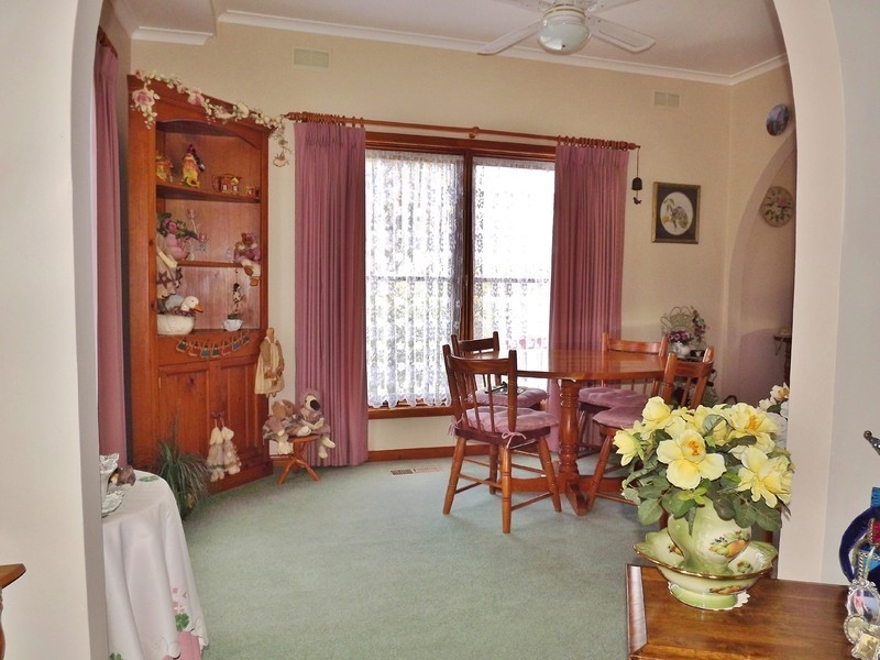 9  Avon Court, Newborough VIC 3825