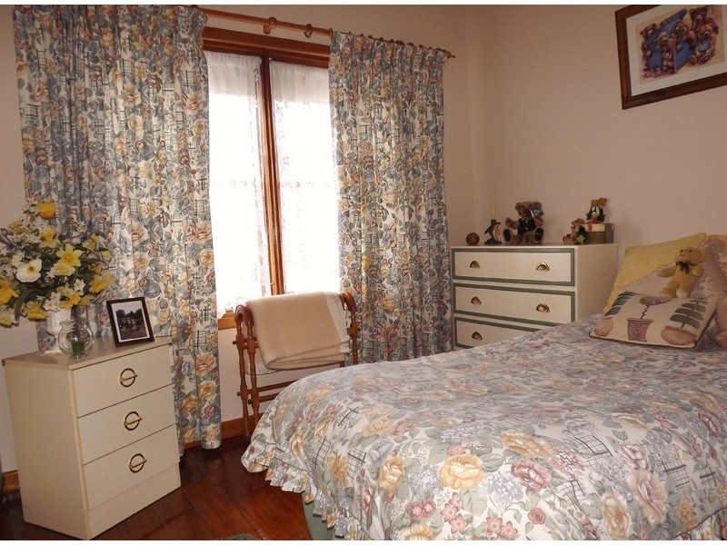 9  Avon Court, Newborough VIC 3825