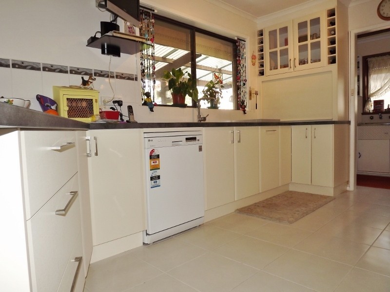 5 Coto Court, Moe VIC 3825