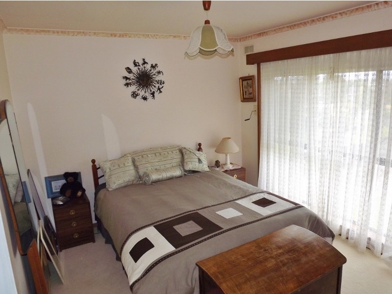 5 Coto Court, Moe VIC 3825