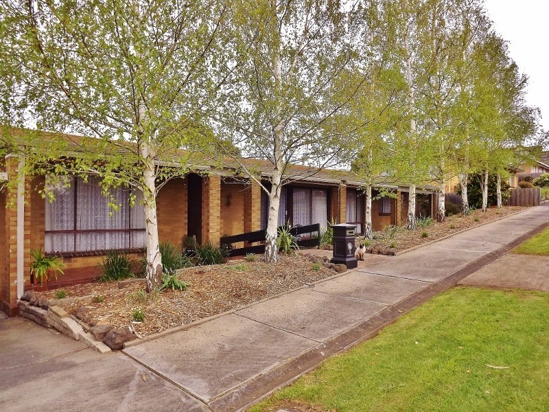 9  Lisle Street, Moe VIC 3825