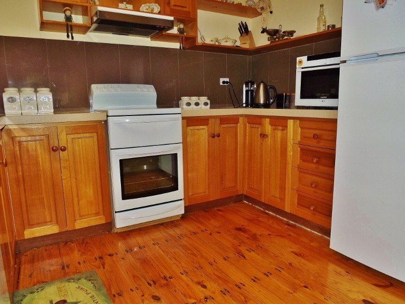 9  Lisle Street, Moe VIC 3825