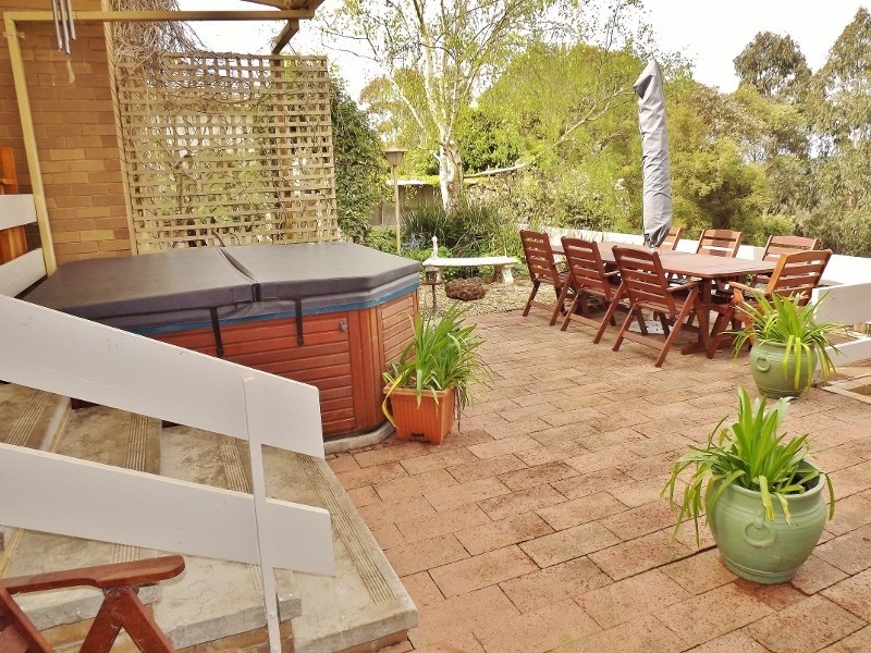 9  Lisle Street, Moe VIC 3825