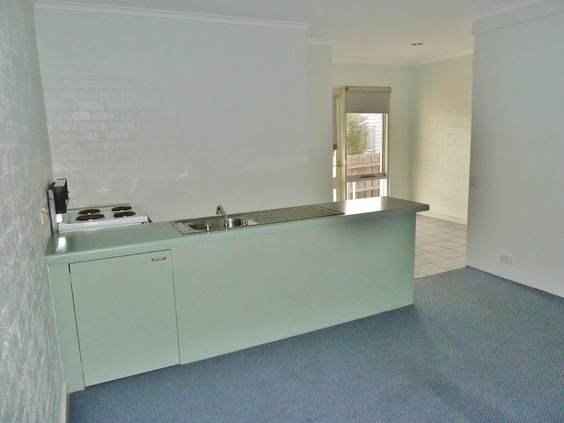 1-4/21 Leith Street, Newborough VIC 3825