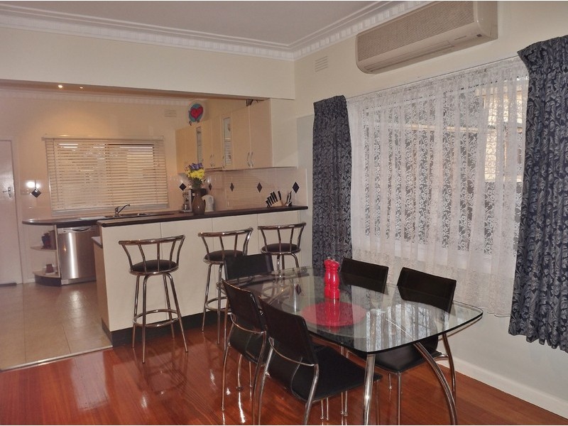 14 Harvey Street, Newborough VIC 3825