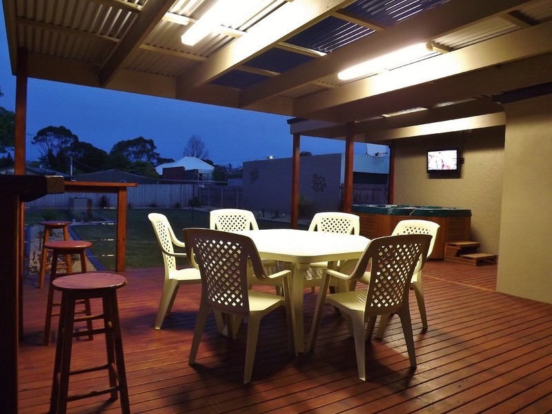 14 Harvey Street, Newborough VIC 3825