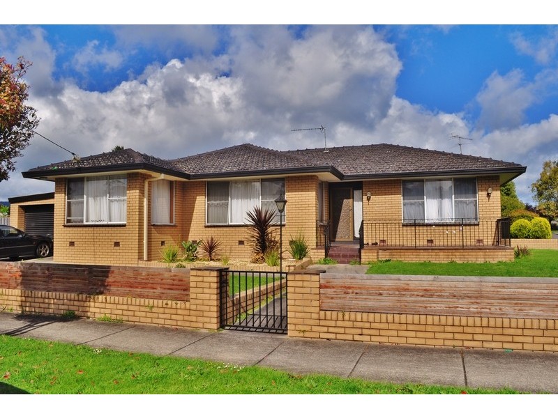 1 Gladstone Street, Moe VIC 3825