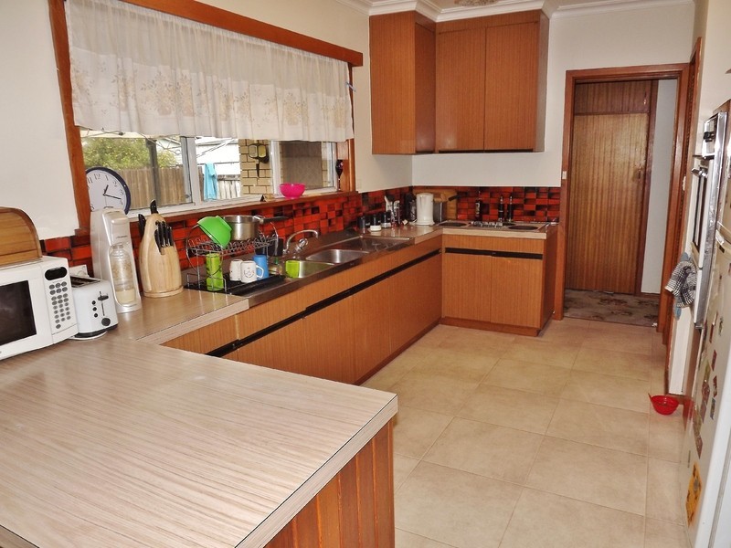 1 Gladstone Street, Moe VIC 3825