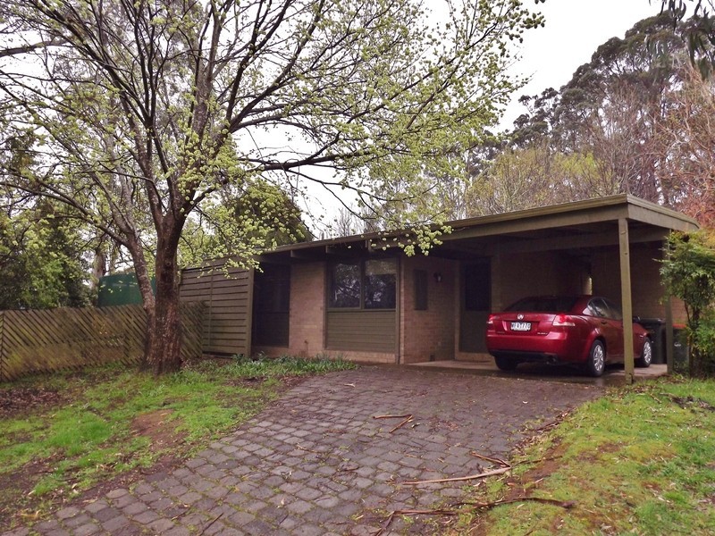 5 St Gwinear Court, Rawson VIC 3825